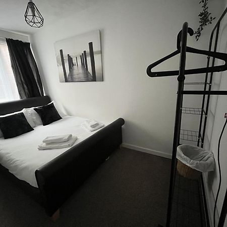 Stay At 25 Blackpool Bagian luar foto