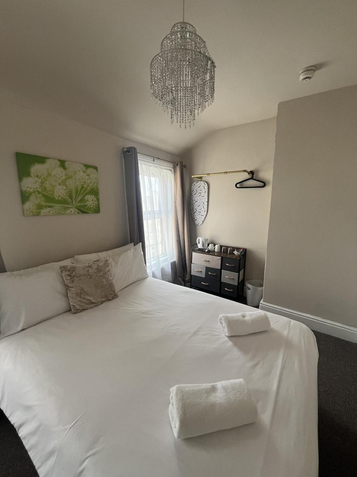 Stay At 25 Blackpool Bagian luar foto