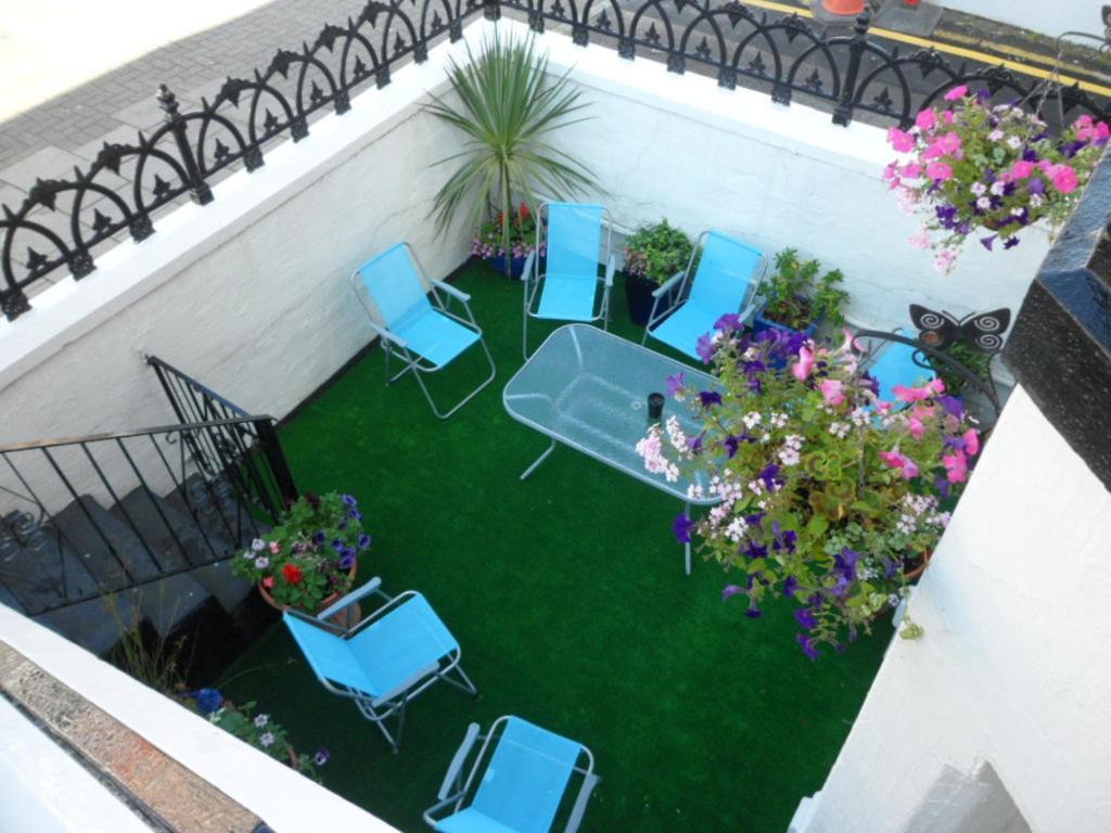 Stay At 25 Blackpool Bagian luar foto